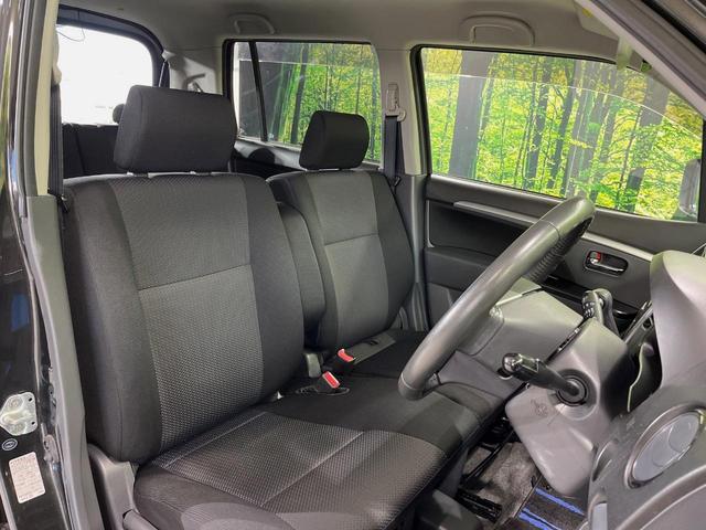 AZワゴンカスタムスタイル XS SDナビ バックカメラ 禁煙車 前後ドラレコ スマートキー HIDヘッドライト オートエアコン フォグランプ 革巻きハンドル 純正14インチアルミホイール 盗難防止装置 プライバシーガラス(8枚目)