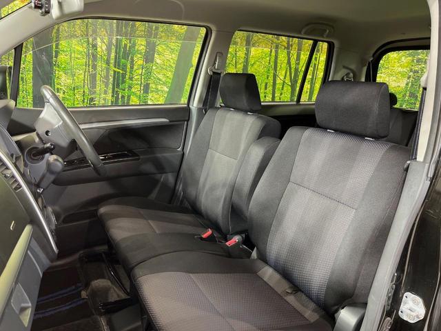 AZワゴンカスタムスタイル XS SDナビ バックカメラ 禁煙車 前後ドラレコ スマートキー HIDヘッドライト オートエアコン フォグランプ 革巻きハンドル 純正14インチアルミホイール 盗難防止装置 プライバシーガラス(37枚目)