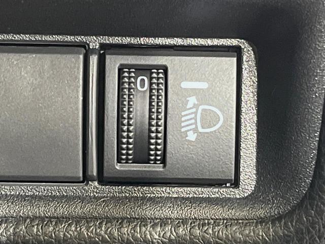 シエンタ ハイブリッドＸ　登録済未使用車　電動スライドドア　衝突軽減装置　レーダークルーズ　コーナーセンサー　スマートキー　ＬＥＤヘッドライト　７人乗り　オートマチックハイビーム　車線逸脱警報　オートライト　オートエアコン（24枚目）