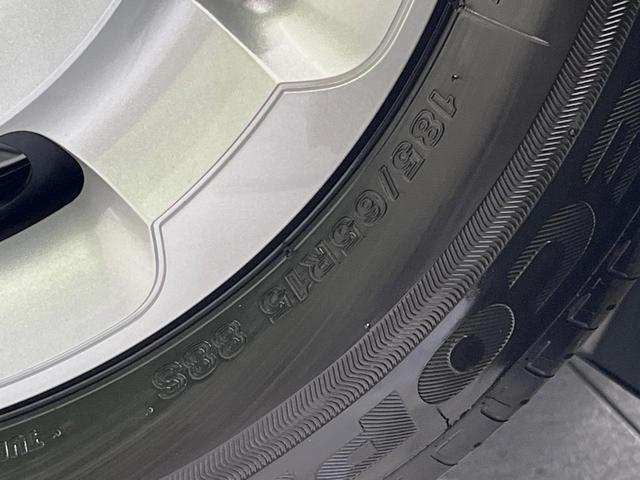 シエンタ ハイブリッドＸ　登録済未使用車　電動スライドドア　衝突軽減装置　レーダークルーズ　コーナーセンサー　スマートキー　ＬＥＤヘッドライト　７人乗り　オートマチックハイビーム　車線逸脱警報　オートライト　オートエアコン（57枚目）