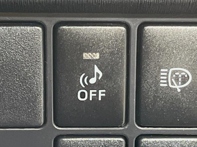 プリウス Ｇツーリングセレクションレザーパッケージ　純正８型ナビ　バックカメラ　衝突軽減装置　レーダークルーズ　禁煙車　革シート　運転席パワーシート　前席シートヒーター　スマートキー　ＬＥＤヘッド　ＥＴＣ　オートライト　オートエアコン　盗難防止装置（34枚目）