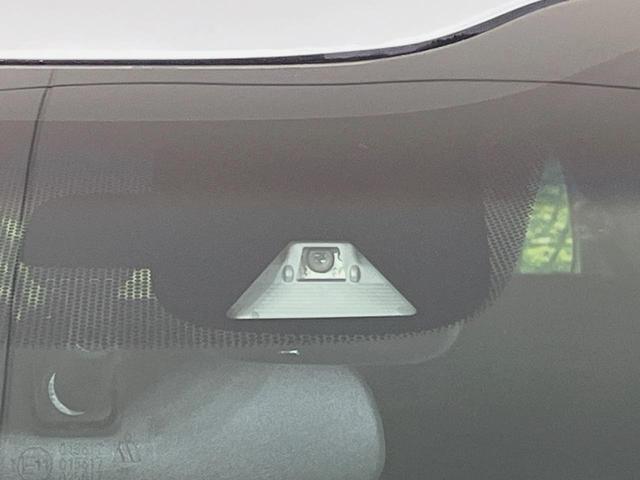 フリード G・ホンダセンシング 純正9型ナビ バックカメラ 後席モニター 両側電動スライドドア 衝突軽減装置 レーダークルーズ 禁煙車 前後ドラレコ スマートキー ETC 車線逸脱警報 オートライト オートエアコン 横滑り防止装置(6枚目)