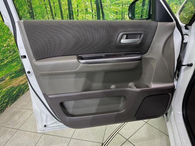 フリード G・ホンダセンシング 純正9型ナビ バックカメラ 後席モニター 両側電動スライドドア 衝突軽減装置 レーダークルーズ 禁煙車 前後ドラレコ スマートキー ETC 車線逸脱警報 オートライト オートエアコン 横滑り防止装置(51枚目)