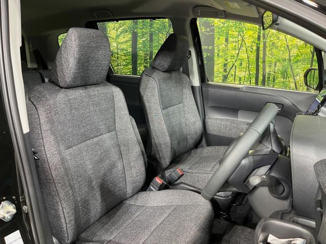 シエンタ ハイブリッドＺ　禁煙車　セーフティセンス　レーダークルーズ　両側電動スライドドア　純正１０．５型ナビ　全周囲カメラ　ＥＴＣ　ＬＥＤヘッドライト　オートマチックハイビーム　オートエアコン　スマートキー　プッシュスタート（7枚目）