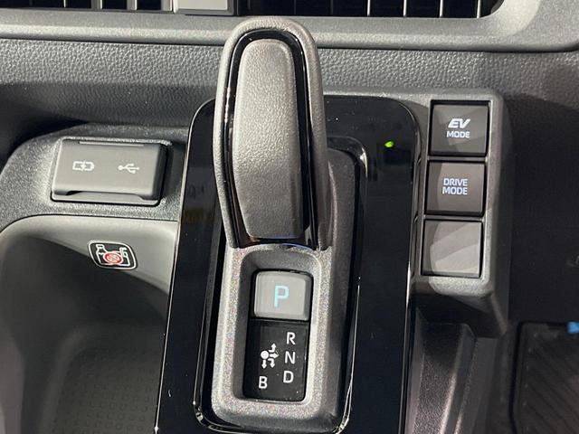 シエンタ ハイブリッドＺ　禁煙車　セーフティセンス　レーダークルーズ　両側電動スライドドア　純正１０．５型ナビ　全周囲カメラ　ＥＴＣ　ＬＥＤヘッドライト　オートマチックハイビーム　オートエアコン　スマートキー　プッシュスタート（21枚目）