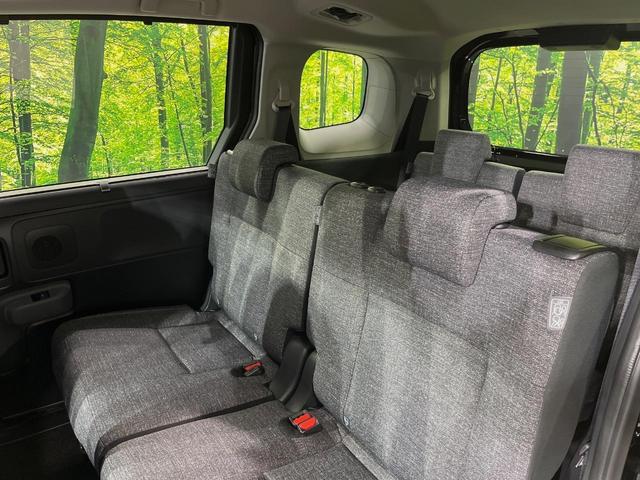 シエンタ ハイブリッドＺ　禁煙車　セーフティセンス　レーダークルーズ　両側電動スライドドア　純正１０．５型ナビ　全周囲カメラ　ＥＴＣ　ＬＥＤヘッドライト　オートマチックハイビーム　オートエアコン　スマートキー　プッシュスタート（48枚目）