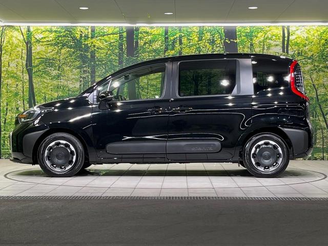 シエンタ ハイブリッドＺ　禁煙車　セーフティセンス　レーダークルーズ　両側電動スライドドア　純正１０．５型ナビ　全周囲カメラ　ＥＴＣ　ＬＥＤヘッドライト　オートマチックハイビーム　オートエアコン　スマートキー　プッシュスタート（57枚目）