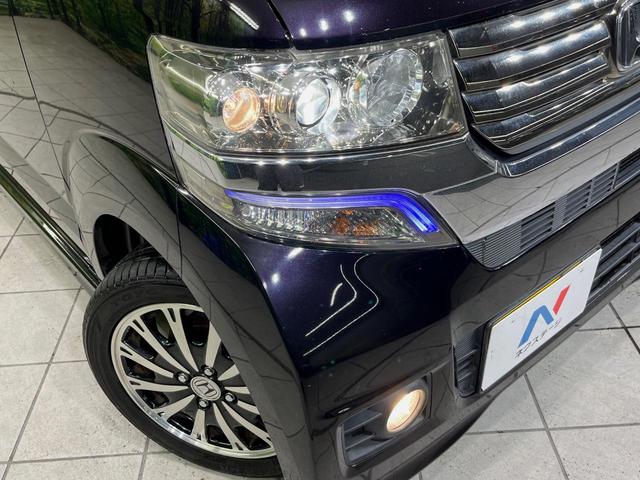 【ＨＩＤヘッドライト】非常に明るく前方を照らしてくれるので、悪天候や夜間の走行時も視界良好で安心してお乗りいただけます。