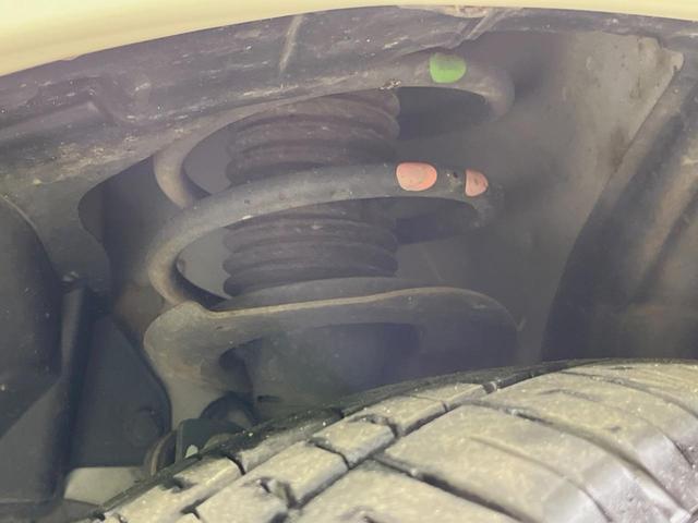 セレナ ハイウェイスターＶ　純正９型ナビ　両側電動スライド　フリップダウン　バックカメラ　衝突軽減装置　プロパイロット　禁煙車　ドラレコ　コーナーセンサー　レーンキープ　スマートキー　ＬＥＤヘッド　オートマチックハイビー（20枚目）