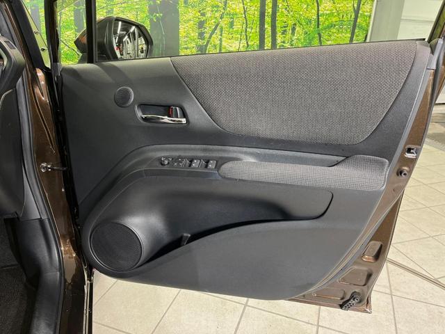 シエンタ Ｇ　ディスプレイオーディオ　全周囲カメラ　後席モニター　両側電動スライドドア　衝突軽減装置　禁煙車　ドラレコ　コーナーセンサー　スマートキー　ＥＴＣ　オートマチックハイビーム　車線逸脱警報　オートライト（46枚目）