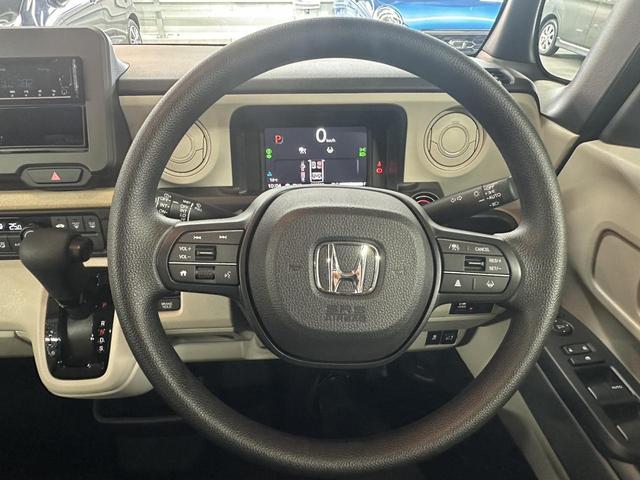 N-BOX ベースグレード 衝突軽減装置 レーダークルーズ 電動スライドドア スマートキー 電動パーキングブレーキ オートホールド LEDヘッド オートエアコン オートライト ヘッドライトレベライザー 禁煙車 プライバシーガラス(11枚目)