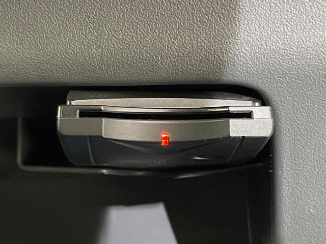 タント カスタムＸ　ＳＤナビ　オートエアコン　スマートキー　ＥＴＣ　ＨＩＤヘッド　純正１４インチアルミ　フォグランプ　電動格納ミラー　パワーウィンドウ　プライバシーガラス　盗難防止装置　地デジ　禁煙車　パワーステアリング（6枚目）