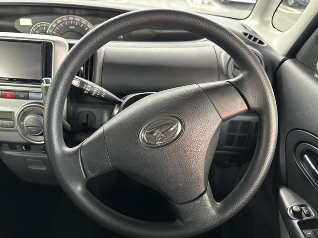 タント カスタムＸ　ＳＤナビ　オートエアコン　スマートキー　ＥＴＣ　ＨＩＤヘッド　純正１４インチアルミ　フォグランプ　電動格納ミラー　パワーウィンドウ　プライバシーガラス　盗難防止装置　地デジ　禁煙車　パワーステアリング（11枚目）