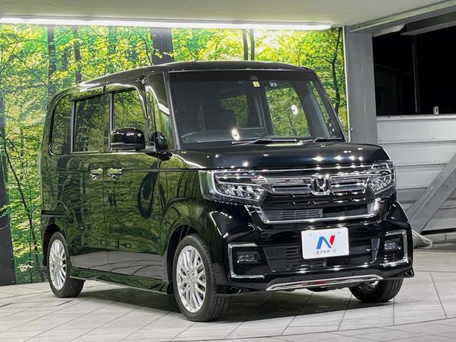 高透明度のガラス皮膜で撥水はもちろん、上質なツヤ・光沢を実現。紫外線や酸性雨から大切な愛車を保護し、色あせ・劣化を防止。「弾スプラッシュコート」、「弾プリミッサコート」からお選びいただけます。