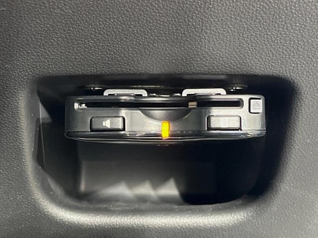 キャスト アクティバX SAII SDナビ バックカメラ 衝突軽減装置 ETC スマートキー 14インチアルミ オートエアコン オートライト ステアリングスイッチ アイドリングストップ ヘッドライトレベライザー プライバシーガラス(7枚目)