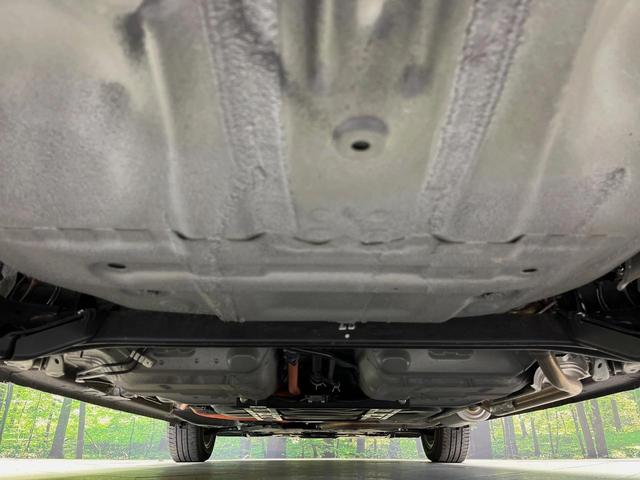 フィット e:HEVホーム 純正9型ナビ バックカメラ 衝突軽減装置 レーダークルーズ 禁煙車 ハーフレザーシート 前後ドラレコ コーナーセンサー スマートキー LEDヘッドライト ETC オートハイビーム 革巻きハンドル(19枚目)