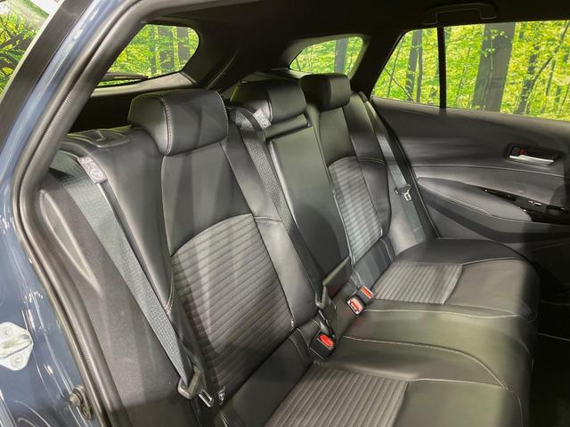 カローラツーリング ハイブリッド ダブルバイビー 純正10型ディスプレイオーディオ バックカメラ 衝突軽減装置 ETC シートヒーター レーダークルーズ 車線逸脱警報 純正17インチアルミ LEDヘッド ステアリングヒーター 電動パーキングブレーキ(9枚目)