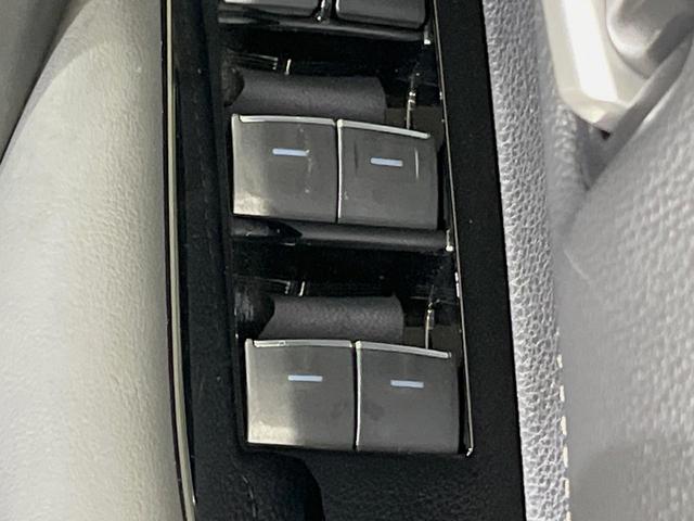 カローラツーリング ハイブリッド ダブルバイビー 純正10型ディスプレイオーディオ バックカメラ 衝突軽減装置 ETC シートヒーター レーダークルーズ 車線逸脱警報 純正17インチアルミ LEDヘッド ステアリングヒーター 電動パーキングブレーキ(39枚目)