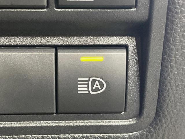 ヤリスクロス G メーカー8型ナビ バックカメラ 衝突軽減装置 レーダークルーズ 禁煙車 2トーンカラー ドラレコ コーナーセンサー スマートキー ETC オートマチックハイビーム 車線逸脱警報 オートライト フルセグ(29枚目)