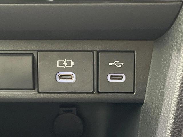 ヤリスクロス G メーカー8型ナビ バックカメラ 衝突軽減装置 レーダークルーズ 禁煙車 2トーンカラー ドラレコ コーナーセンサー スマートキー ETC オートマチックハイビーム 車線逸脱警報 オートライト フルセグ(31枚目)