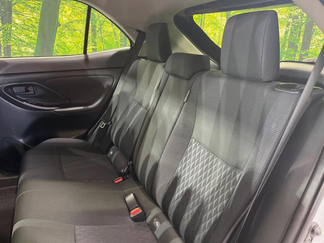 ヤリスクロス G メーカー8型ナビ バックカメラ 衝突軽減装置 レーダークルーズ 禁煙車 2トーンカラー ドラレコ コーナーセンサー スマートキー ETC オートマチックハイビーム 車線逸脱警報 オートライト フルセグ(44枚目)