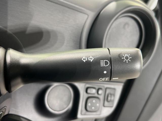 アクア L SDナビ 禁煙車 ドラレコ ETC オートエアコン Bluetooth CD/DVD再生 パワーウィンドウ バニティミラー キーレス 電動格納ミラー ドアバイザー 横滑り防止装置 プライバシーガラス(28枚目)