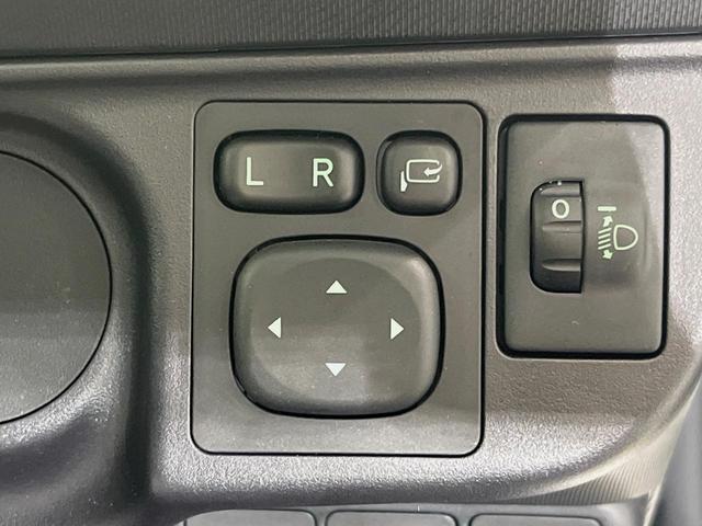 アクア L SDナビ 禁煙車 ドラレコ ETC オートエアコン Bluetooth CD/DVD再生 パワーウィンドウ バニティミラー キーレス 電動格納ミラー ドアバイザー 横滑り防止装置 プライバシーガラス(32枚目)