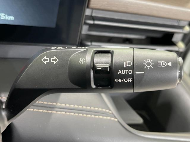 セレナ ハイウェイスターV メーカー12.3型ナビ 全周囲カメラ 両側電動スライドドア 後席モニター 衝突軽減装置 プロパイロット 禁煙車 ハーフレザーシート 前後ドラレコ コーナーセンサー スマートキー LEDヘッドライト(41枚目)