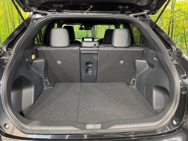 ヤリスクロス Z メーカー8型ナビ 全周囲カメラ 衝突軽減装置 レーダークルーズ 禁煙車 ハーフレザーシート 前席シートヒーター パワーシート 前後ドラレコ コーナーセンサー スマートキー ブラインドスポットモニター(10枚目)