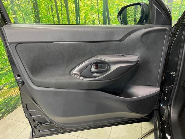 ヤリスクロス Z メーカー8型ナビ 全周囲カメラ 衝突軽減装置 レーダークルーズ 禁煙車 ハーフレザーシート 前席シートヒーター パワーシート 前後ドラレコ コーナーセンサー スマートキー ブラインドスポットモニター(45枚目)