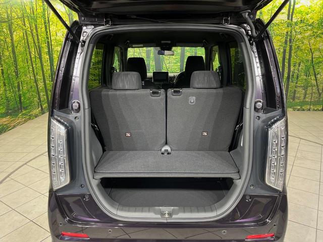 ���i�̂���������ʋ΁A���}���ɏ\���ȉ׎��X�y�[�X���m�ۂ��Ă���܂��B�Z�J���h�V�[�g��|���ƁA�傫�ȉו��̐ύڂ��\�ł���