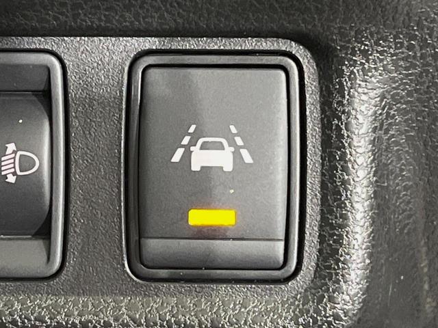 ノート e-パワー X 純正ナビ 全周囲カメラ 衝突軽減装置 禁煙車 ドラレコ コーナーセンサー スマートキー ETC デジタルインナーミラー 車線逸脱警報 オートライト オートエアコン Bluetooth CD/DVD再生(29枚目)