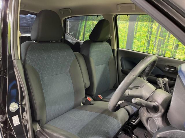 運転席シート廻りは使用感も少なく、良好な状態となっています。丁寧に使われていたことがよくわかりますね。