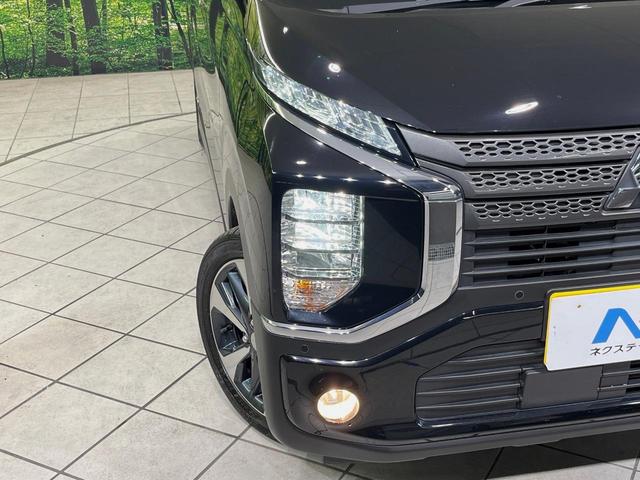 【ＬＥＤヘッドライト】悪天候や夜間走行時も良好な視界を確保し安心して運転できる高輝度ＬＥＤヘッドライトを装備！点灯速度が早く、消費電力も抑えられています。