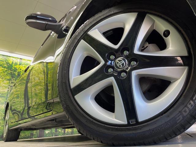 プリウス Aプレミアム ツーリングセレクション 純正9型ナビ バックカメラ 衝突軽減装置 100V電源 レーダークルーズ 禁煙車 革シート パワーシート シートヒーター ドラレコ コーナーセンサー スマートキー ブラインドスポットモニター ETC(13枚目)