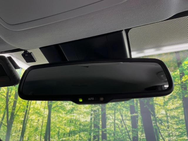 プリウス Aプレミアム ツーリングセレクション 純正9型ナビ バックカメラ 衝突軽減装置 100V電源 レーダークルーズ 禁煙車 革シート パワーシート シートヒーター ドラレコ コーナーセンサー スマートキー ブラインドスポットモニター ETC(41枚目)