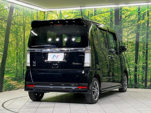 N-BOXカスタム G SSパッケージ SDナビ バックカメラ 両側電動スライドドア 禁煙車 前後ドラレコ スマートキー HIDヘッドライト ETC オートライト オートエアコン 純正14インチアルミホイル Bluetooth フルセグ(17枚目)