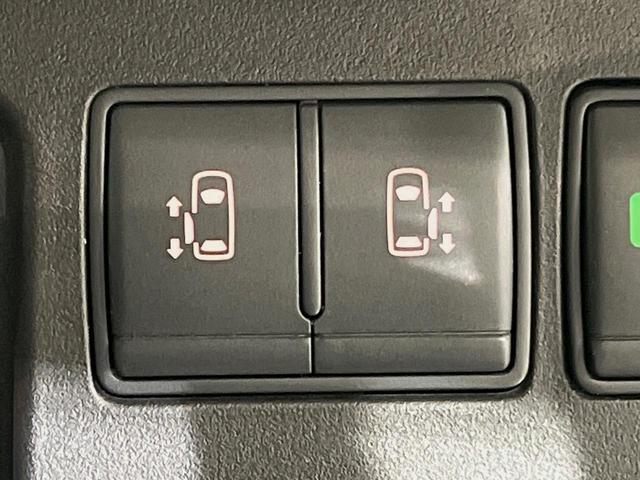 セレナ ハイウェイスター　Ｖセレ＋セーフティＩＩ　ＳＨＶ　純正ナビ　両側電動スライドドア　全周囲カメラ　衝突軽減装置　禁煙車　ドラレコ　コーナーセンサー　スマートキー　ＬＥＤヘッドライト　ＥＴＣ　クルコン　車線逸脱警報　オートライト　オートエアコン（5枚目）