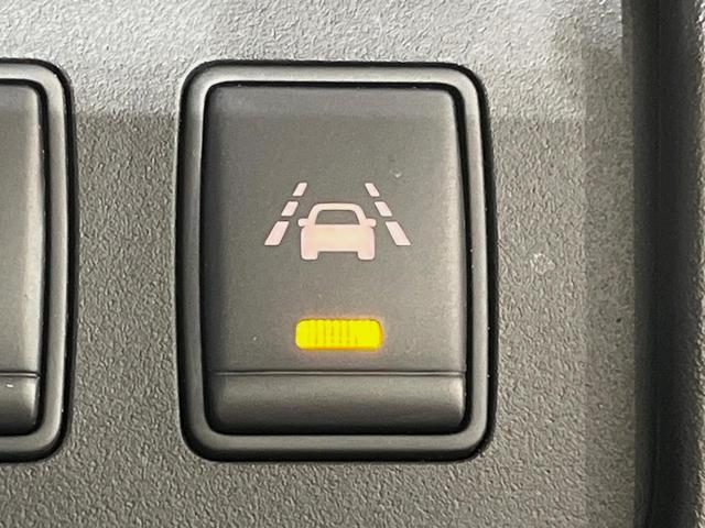 セレナ ハイウェイスター　Ｖセレ＋セーフティＩＩ　ＳＨＶ　純正ナビ　両側電動スライドドア　全周囲カメラ　衝突軽減装置　禁煙車　ドラレコ　コーナーセンサー　スマートキー　ＬＥＤヘッドライト　ＥＴＣ　クルコン　車線逸脱警報　オートライト　オートエアコン（29枚目）