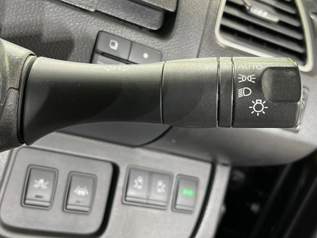 セレナ ハイウェイスター　Ｖセレ＋セーフティＩＩ　ＳＨＶ　純正ナビ　両側電動スライドドア　全周囲カメラ　衝突軽減装置　禁煙車　ドラレコ　コーナーセンサー　スマートキー　ＬＥＤヘッドライト　ＥＴＣ　クルコン　車線逸脱警報　オートライト　オートエアコン（37枚目）