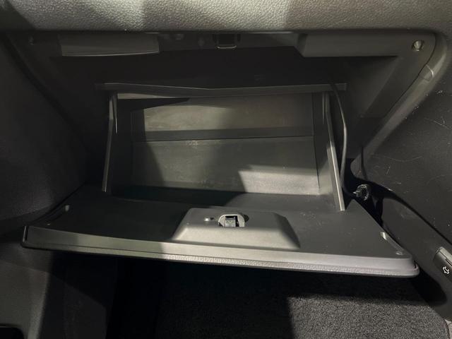 セレナ ハイウェイスター　Ｖセレ＋セーフティＩＩ　ＳＨＶ　純正ナビ　両側電動スライドドア　全周囲カメラ　衝突軽減装置　禁煙車　ドラレコ　コーナーセンサー　スマートキー　ＬＥＤヘッドライト　ＥＴＣ　クルコン　車線逸脱警報　オートライト　オートエアコン（38枚目）