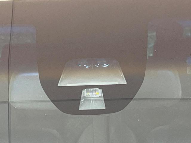 Ｎ－ＷＧＮカスタム Ｇ・ターボパッケージ　純正ナビ　バックカメラ　衝突軽減装置　禁煙車　ハーフレザーシート　前後ドラレコ　スマートキー　ＨＩＤヘッドライト　ＥＴＣ　クルーズコントロール　オートライト　オートエアコン　純正１４インチアルミホイル（5枚目）