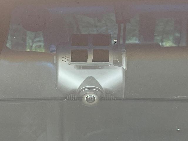 Ｎ－ＷＧＮカスタム Ｇ・ターボパッケージ　純正ナビ　バックカメラ　衝突軽減装置　禁煙車　ハーフレザーシート　前後ドラレコ　スマートキー　ＨＩＤヘッドライト　ＥＴＣ　クルーズコントロール　オートライト　オートエアコン　純正１４インチアルミホイル（6枚目）