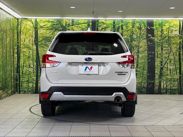 安心の最長１０年・走行無制限保証（有償）をご用意。保証内容も充実はもちろん、無料点検＆オイル交換や、年中無休の全国・２４時間ロードサービスも付帯されておりますのでご安心下さい。