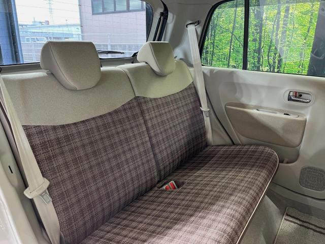 アルトラパン X HDDナビ 衝突軽減装置 禁煙車 シートヒーター スマートキー HIDヘッドライト オートライト オートエアコン 純正14インチアルミホイル Bluetooth CD/DVD再生 革巻きステアリング(9枚目)