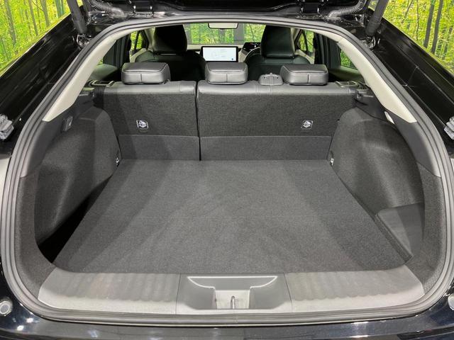 プリウス Z 12型ディスプレイオーディオ 全周囲カメラ 衝突軽減装置 デジタルインナーミラー パワーバックドア レーダークルーズ シートヒーター ステアリングヒーター パーキングアシスト 電動パーキング 禁煙車(10枚目)