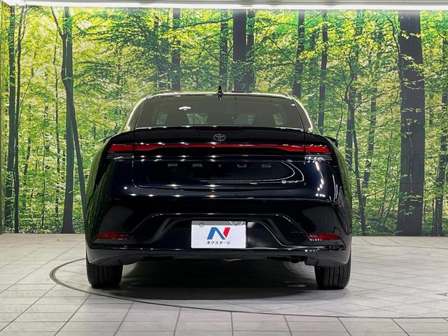 プリウス Z 12型ディスプレイオーディオ 全周囲カメラ 衝突軽減装置 デジタルインナーミラー パワーバックドア レーダークルーズ シートヒーター ステアリングヒーター パーキングアシスト 電動パーキング 禁煙車(15枚目)