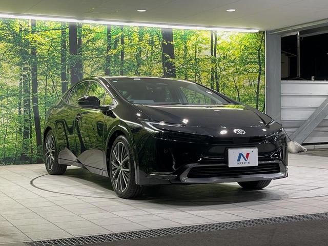 プリウス Z 12型ディスプレイオーディオ 全周囲カメラ 衝突軽減装置 デジタルインナーミラー パワーバックドア レーダークルーズ シートヒーター ステアリングヒーター パーキングアシスト 電動パーキング 禁煙車(16枚目)