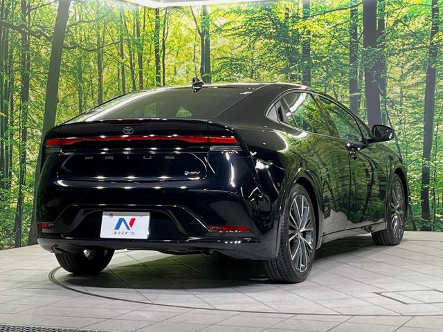 プリウス Z 12型ディスプレイオーディオ 全周囲カメラ 衝突軽減装置 デジタルインナーミラー パワーバックドア レーダークルーズ シートヒーター ステアリングヒーター パーキングアシスト 電動パーキング 禁煙車(17枚目)