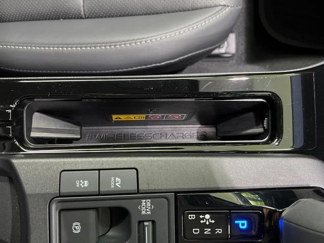 プリウス Z 12型ディスプレイオーディオ 全周囲カメラ 衝突軽減装置 デジタルインナーミラー パワーバックドア レーダークルーズ シートヒーター ステアリングヒーター パーキングアシスト 電動パーキング 禁煙車(27枚目)